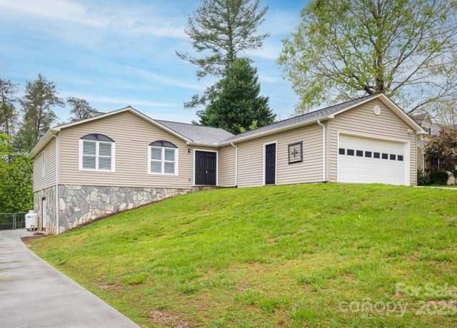 Property at 3085 Hunters Ridge Ct, Morganton, NC 28655, 3 beds, 2 baths