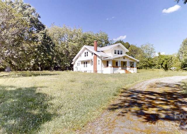 Property at 2645 Kool Park Rd NE, Hickory, NC 28601, 4 beds, 2 baths