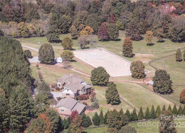 Property at 102 Uncle Coss Pond Rd, Columbus, NC 28722, 4 beds, 4.5 baths