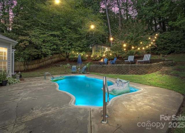 Property at 131 Misty Arbor Ln, Mooresville, NC 28117, 3 beds, 2.5 baths