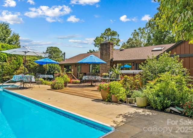 Property at 202 Cedarwood Dr, Salisbury, NC 28147, 4 beds, 3 baths