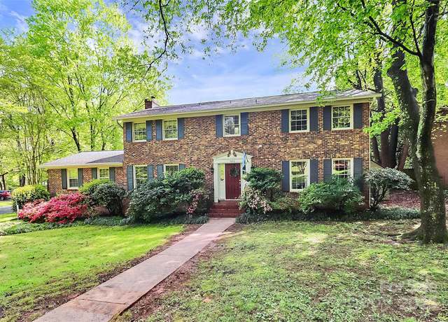 Property at 7020 Leesburg Rd, Charlotte, NC 28215, 5 beds, 3.5 baths