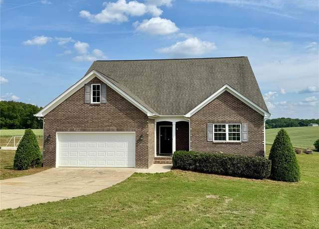 Property at 4048 Avis Way, Monroe, NC 28110, 4 beds, 3.5 baths