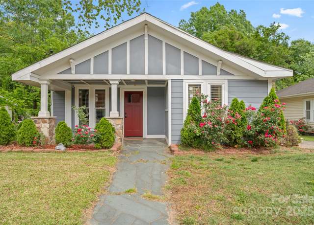 Property at 222 N Weldon St, Gastonia, NC 28052, 3 beds, 2 baths