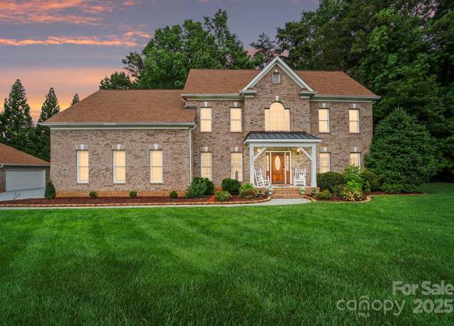 Property at 6324 Old Fox Hunt Ln, Mint Hill, NC 28227, 4 beds, 2.5 baths