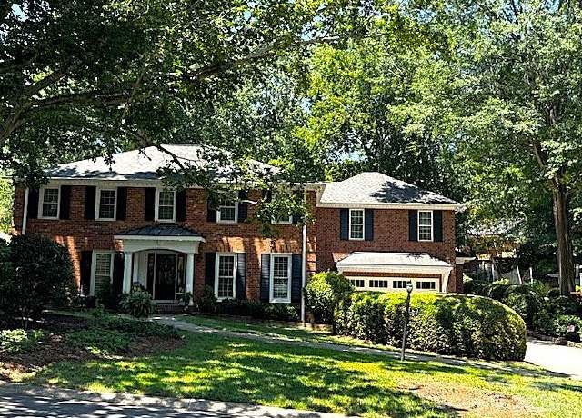 Property at 3032 Shaker Dr, Charlotte, NC 28210, 4 beds, 2.5 baths