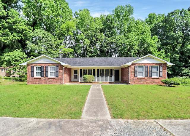 Property at 306 Oak St #18, York, SC 29745, 2 beds, 1 bath