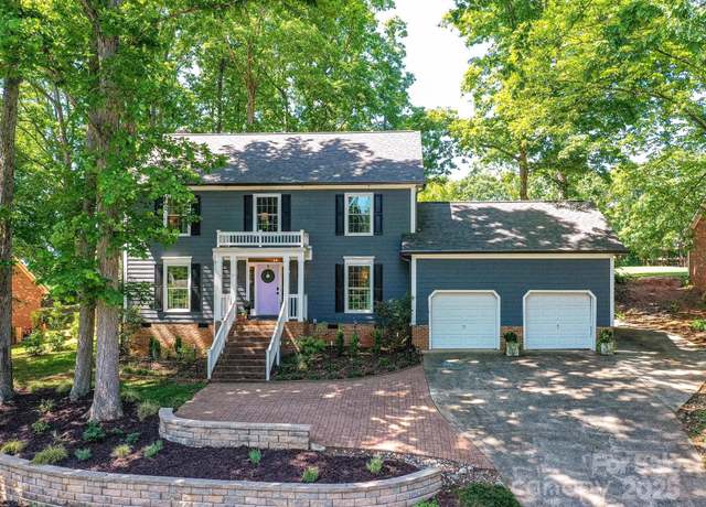 Property at 10024 Whitethorn Dr, Charlotte, NC 28277, 4 beds, 2.5 baths