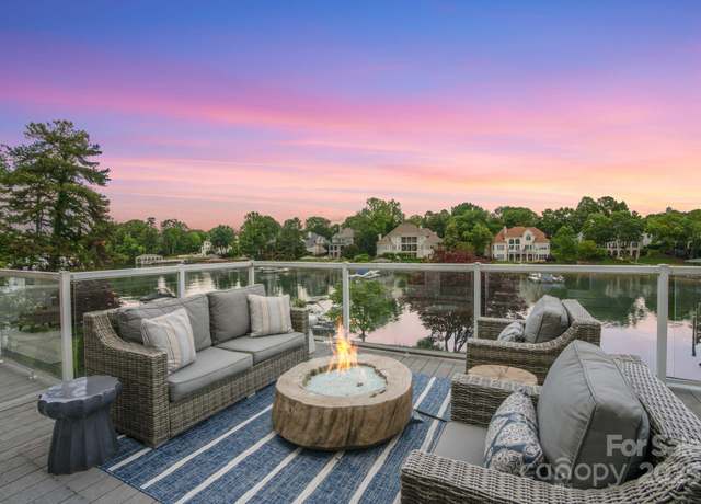 Property at 17825 Spinnakers Reach Dr, Cornelius, NC 28031, 6 beds, 3.5 baths