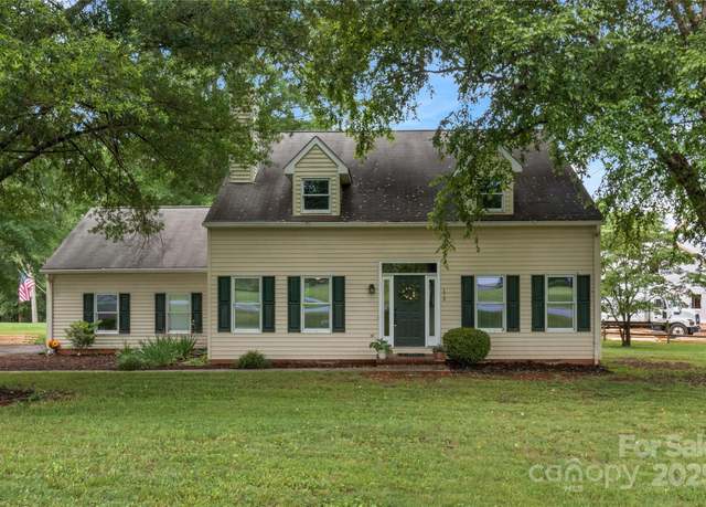 Property at 173 Pine Valley Rd, Mocksville, NC 27028, 3 beds, 2.5 baths
