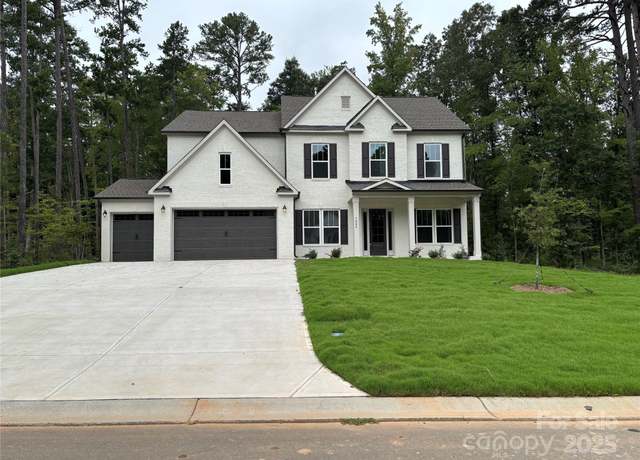 Property at 7849 Russell Rd, Indian Trail, NC 28079, 5 beds, 4.5 baths