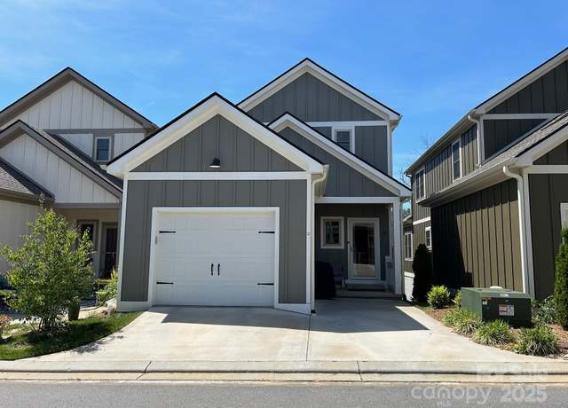 Property at 24 Wheeler Rd, Weaverville, NC 28787, 3 beds, 2.5 baths