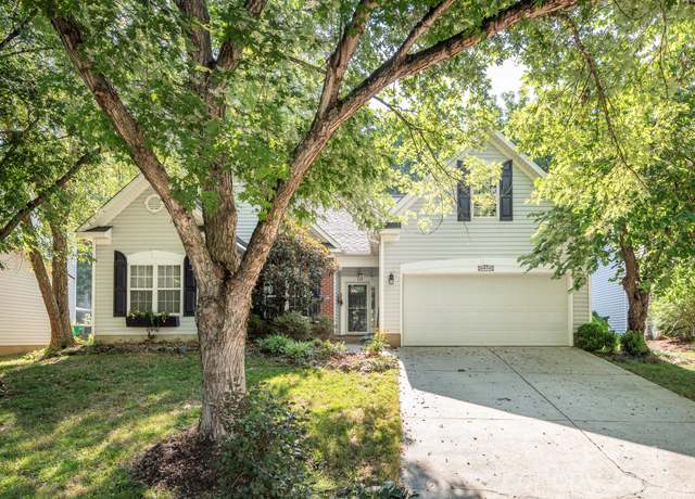 Property at 3871 Griers Fork Dr, Charlotte, NC 28273, 3 beds, 2 baths