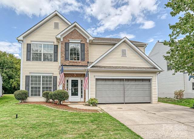 Property at 14308 Asheton Creek Dr, Charlotte, NC 28273, 5 beds, 3 baths