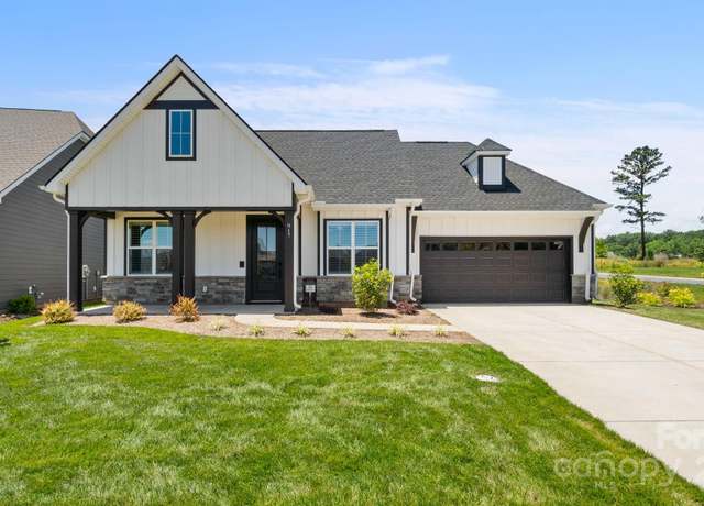 Property at 917 Black Beard Dr, Denver, NC 28037, 3 beds, 2.5 baths