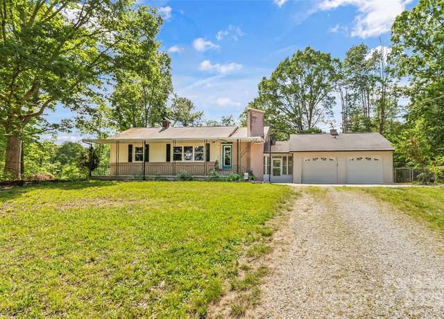 Property at 4210 Berry Pl, Valdese, NC 28690, 2 beds, 1.5 baths