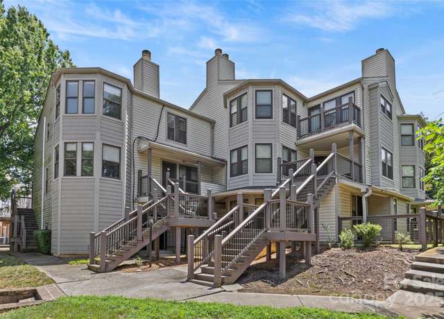 Property at 216 S Clarkson St Unit F, Charlotte, NC 28202, 2 beds, 1.5 baths