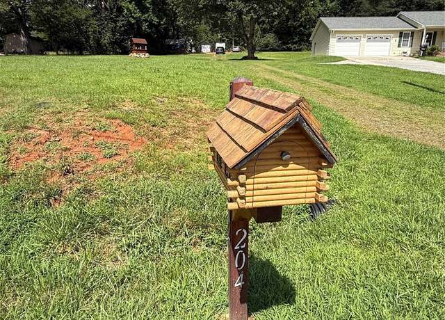 Property at 204 Vfw Rd, Morganton, NC 28655