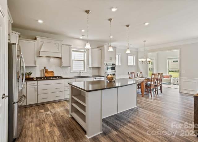 Property at 2329 Delaney Dr, Fort Mill, SC 29715, 2 beds, 2 baths