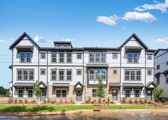 Property at 344 Catawba Ave, Davidson, NC 28036, 3 beds, 3.5 baths