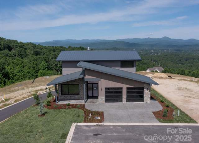 Property at 24 S Watchman Dr, Hendersonville, NC 28791, 4 beds, 4 baths