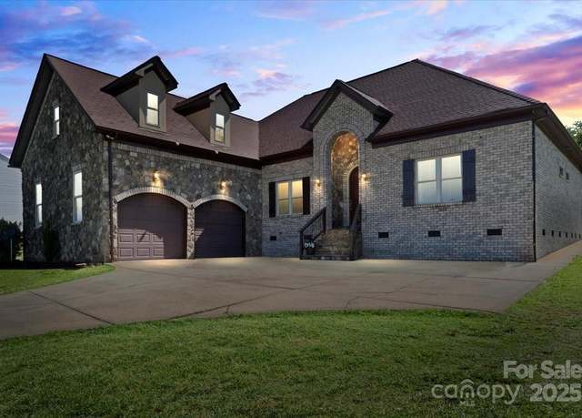 Property at 1974 Glen Manor Ct, Lincolnton, NC 28092, 3 beds, 4.5 baths