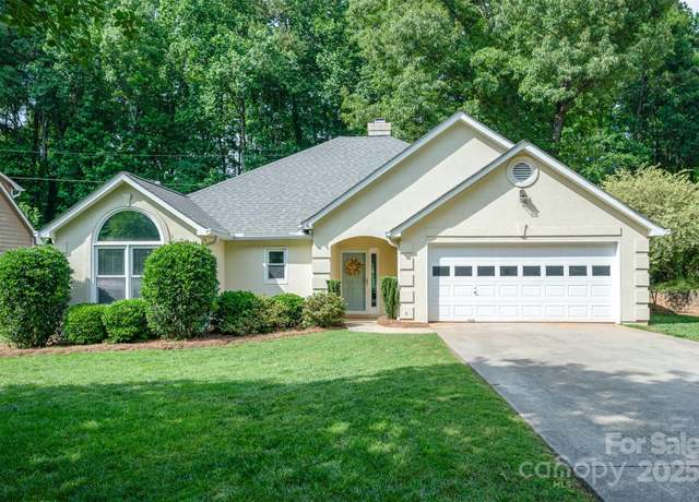 Property at 105 Banksridge Rd, Fort Mill, SC 29715, 3 beds, 2 baths