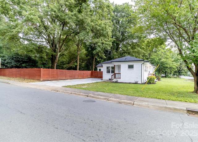 Property at 3501 Eastway Dr, Charlotte, NC 28205, 3 beds, 2 baths