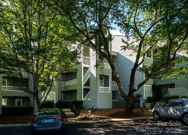 Property at 233 Northwest Dr, Davidson, NC 28036, 2 beds, 1 bath