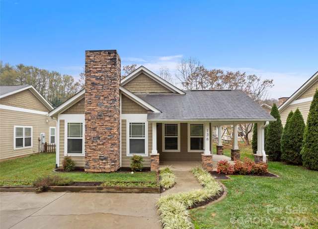Property at 136 Lower Grassy Branch Rd, Asheville, NC 28805, 3 beds, 2 baths