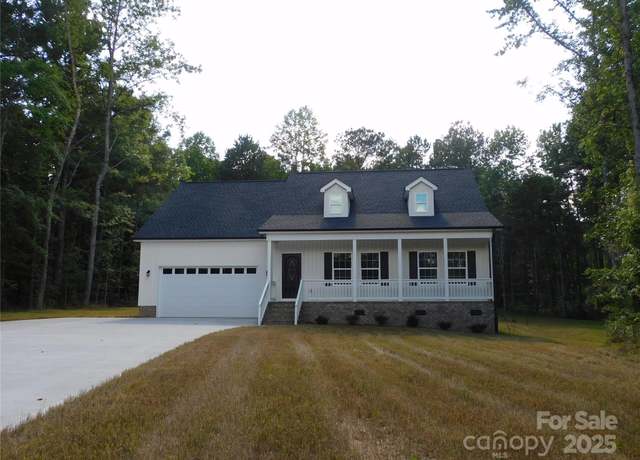 Property at 1647 Davis Farm Rd, York, SC 29745, 3 beds, 2 baths