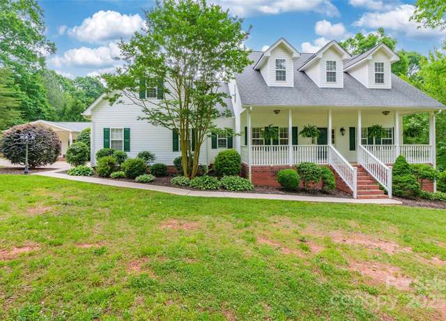 Property at 132 Homeplace Ln, Statesville, NC 28625, 3 beds, 3.5 baths