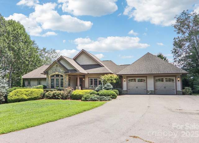 Property at 149 Cardinal Ln, Waynesville, NC 28786, 3 beds, 3.5 baths