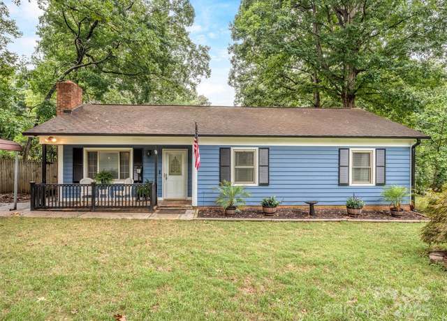 Property at 2328 Woodfield Cir, Gastonia, NC 28056, 3 beds, 2 baths