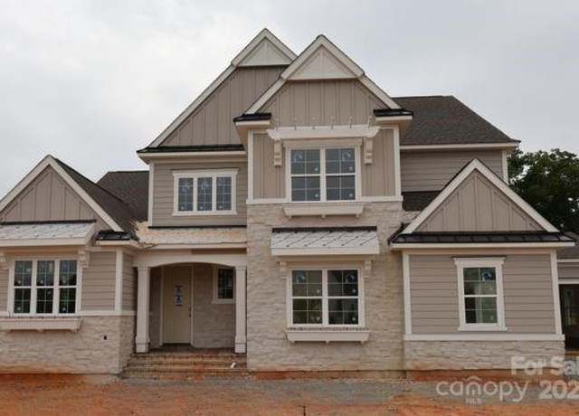 Property at 8111 Farm Crossing Ln #2, Huntersville, NC 28078, 5 beds, 4.5 baths