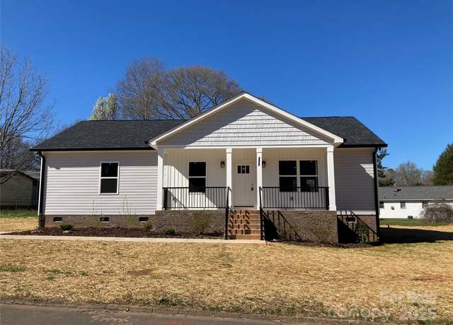 Property at 2037 Powerline Dr, Gastonia, NC 28054, 3 beds, 2 baths