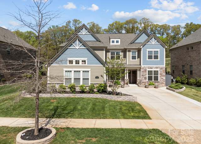 Property at 10904 Kilkenny Dr, Matthews, NC 28105, 6 beds, 4.5 baths