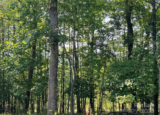 Property at 1015 Cross Ridge Dr, Rutherfordton, NC 28139