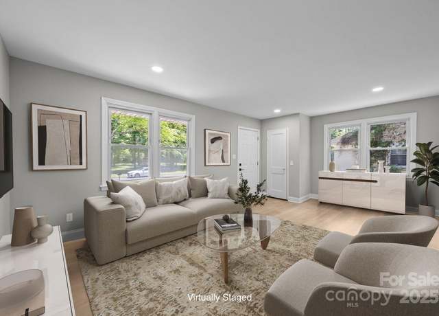 Property at 1709 Masonic Dr, Charlotte, NC 28205, 2 beds, 1 bath