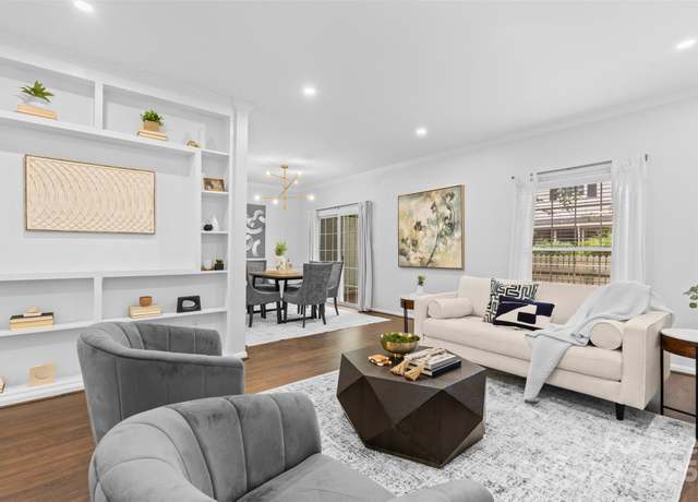 Property at 5909 Quail Hollow Rd Unit B, Charlotte, NC 28210, 3 beds, 2.5 baths