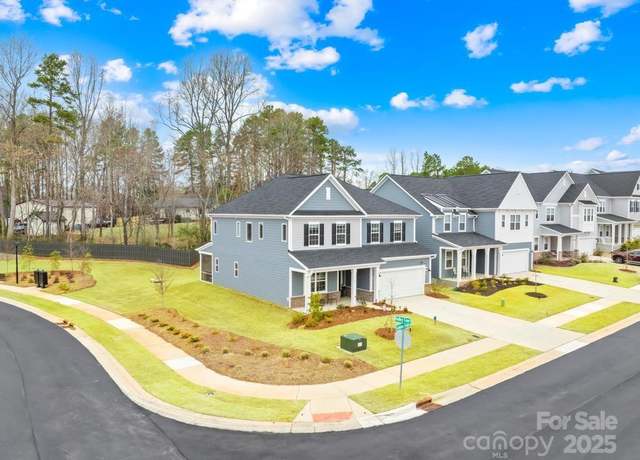 Property at 118 Golden Trl, Mooresville, NC 28115, 5 beds, 4 baths