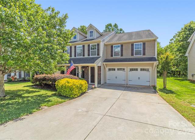 Property at 111 Tilton Dr, Mooresville, NC 28115, 4 beds, 3.5 baths