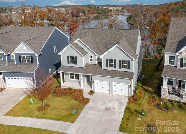 Property at 17909 Wilbanks Dr, Charlotte, NC 28278, 5 beds, 3.5 baths