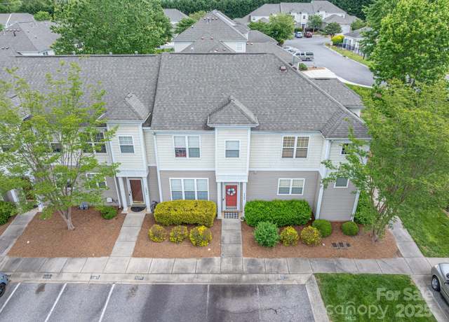 Property at 2388 Loch Stone Dr Unit E, Gastonia, NC 28054, 2 beds, 2.5 baths