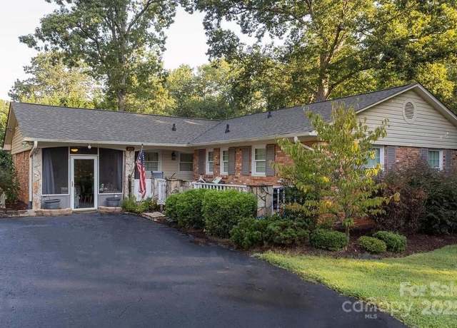 Property at 211 General Stonewall Jackson Dr, Stanley, NC 28164, 3 beds, 2 baths
