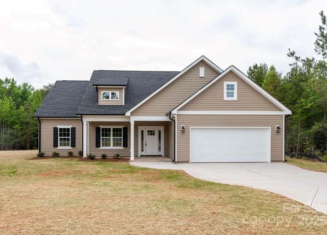 Property at 3089 Meadowcrest Dr #28, Clover, SC 29710, 3 beds, 2 baths