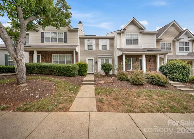 Property at 6086 Cougar Ln, Charlotte, NC 28269, 2 beds, 1.5 baths