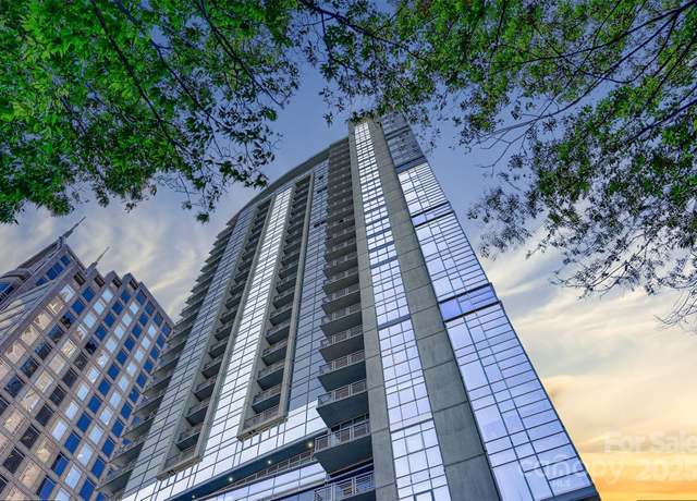 Property at 333 W Trade St #700, Charlotte, NC 28202, 3 beds, 3 baths