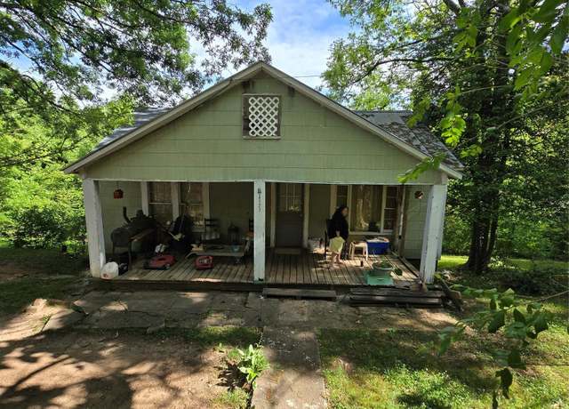 Property at 127 Hibriten Mountain Rd, Lenoir, NC 28645, 3 beds, 1 bath
