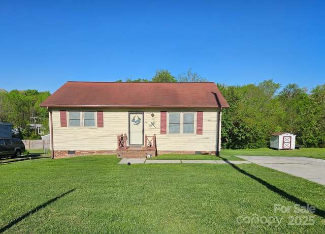 Property at 112 Goforth Dr, Thomasville, NC 27360, 2 beds, 1 bath